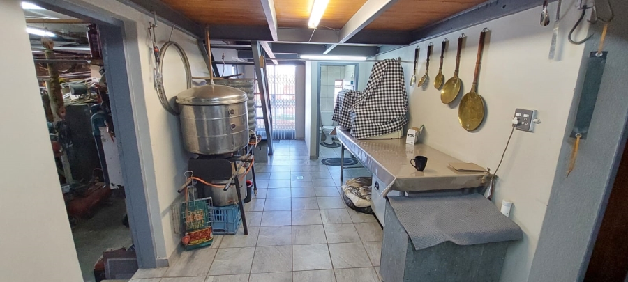 8 Bedroom Property for Sale in Grimbeeck Park North West